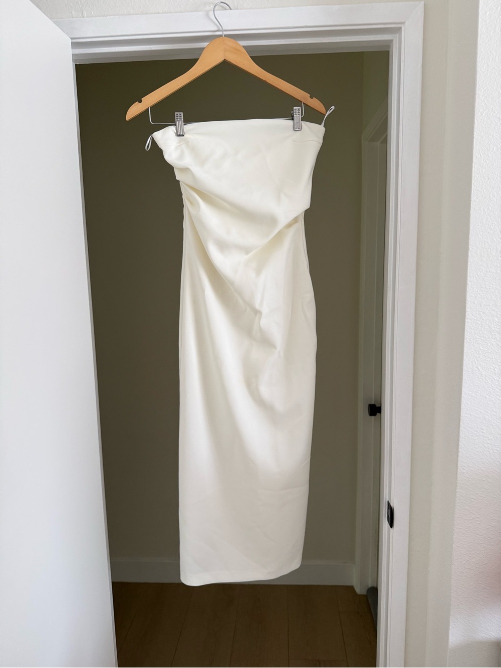 Zara Strapless White Dress